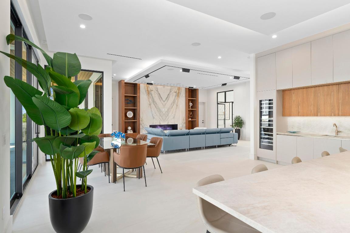 2880 NE 9th Street, Pompano Beach