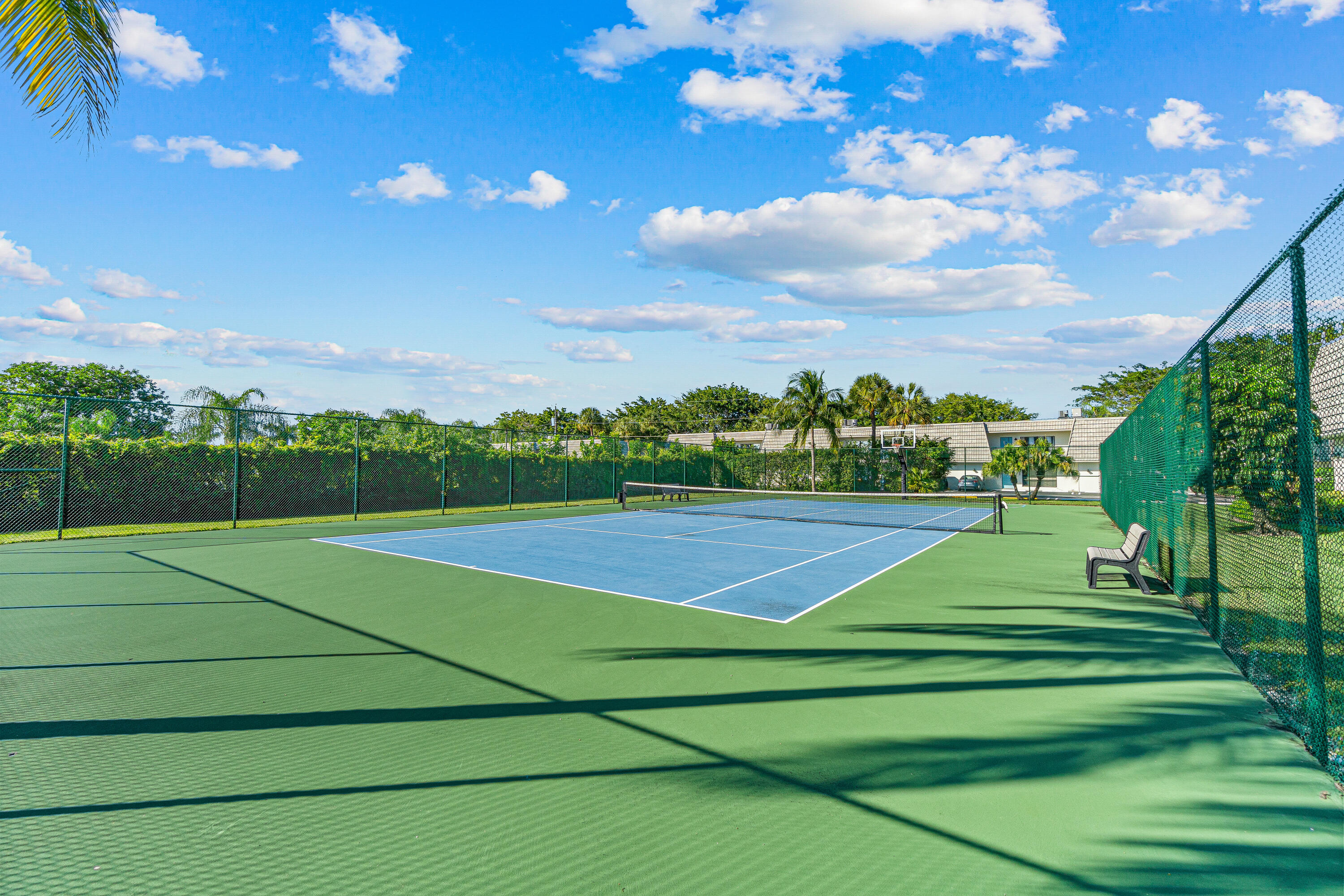 1040 Homewood Boulevard L202