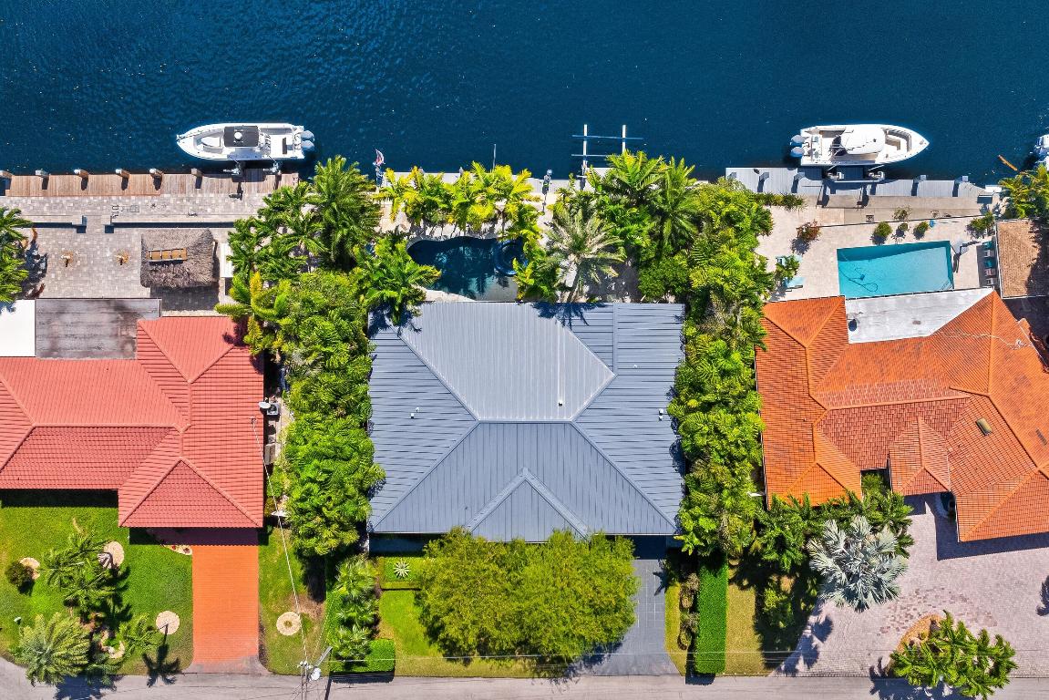 940 Greenbriar Drive