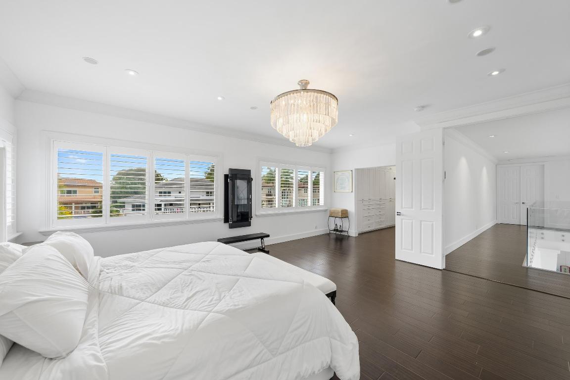 16430 30th Avenue, North Miami Beach