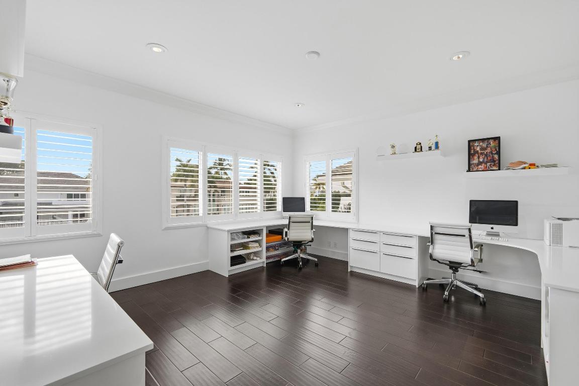 16430 30th Avenue, North Miami Beach