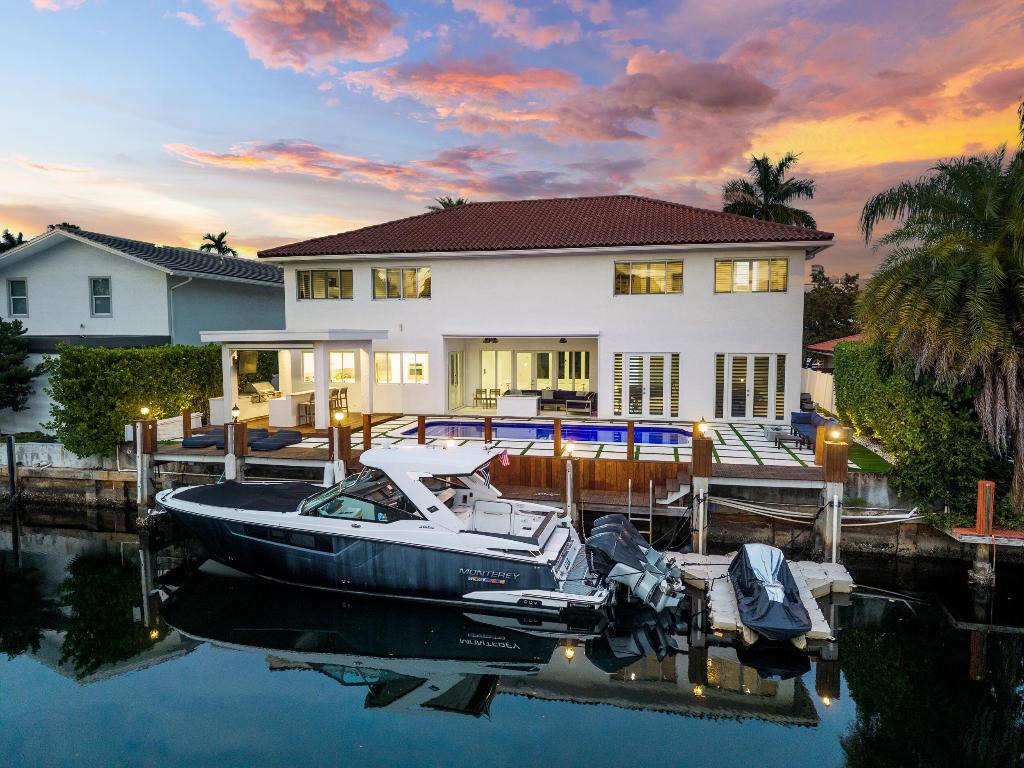 16430 30th Avenue, North Miami Beach