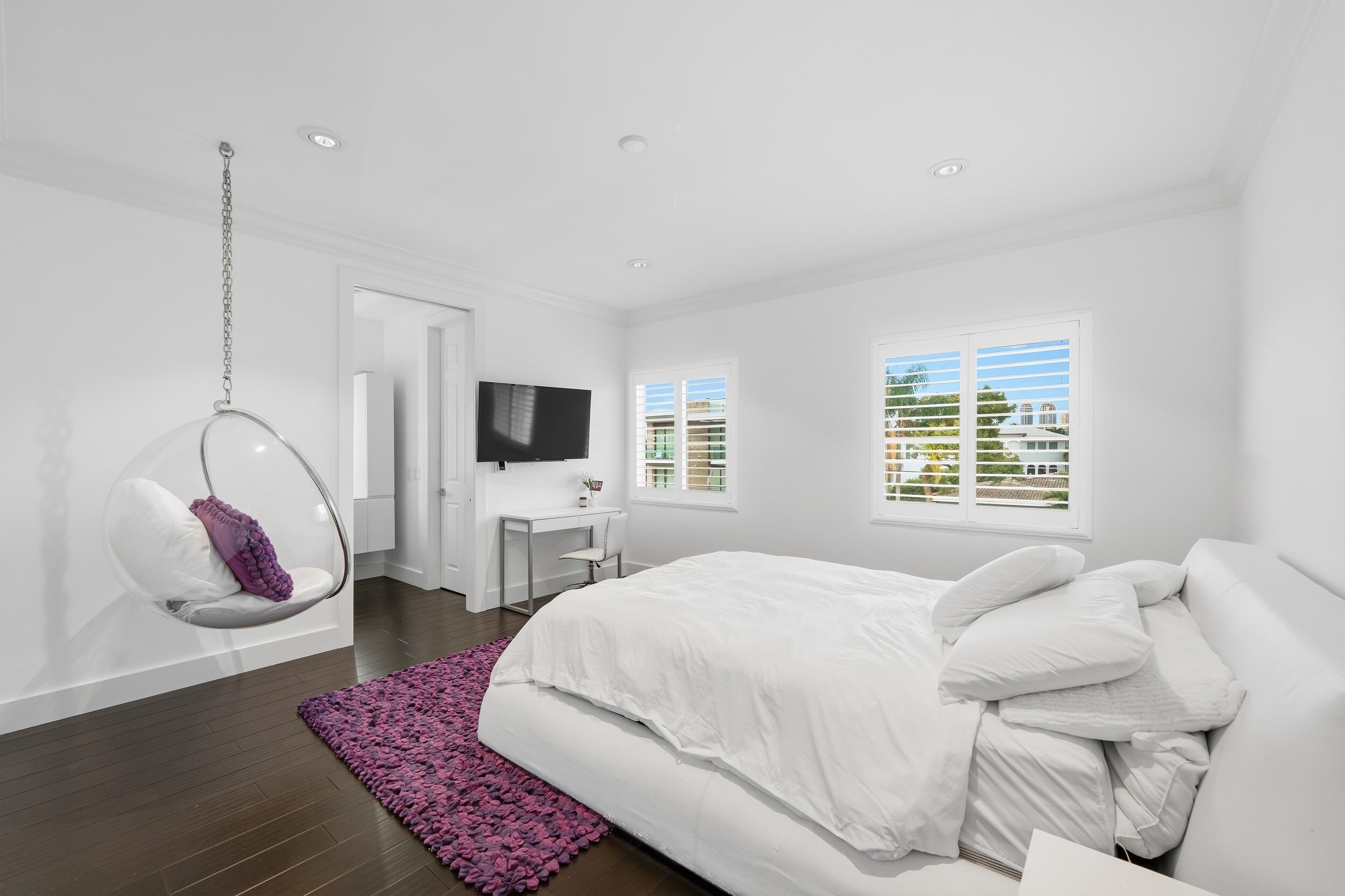 16430 30th Avenue, North Miami Beach