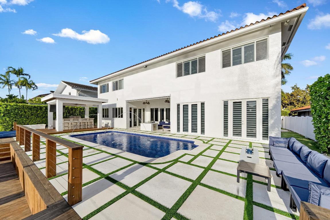 16430 30th Avenue, North Miami Beach