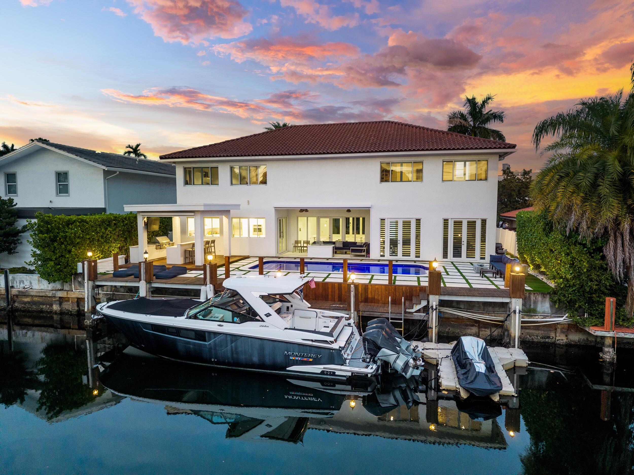 16430 30th Avenue, North Miami Beach