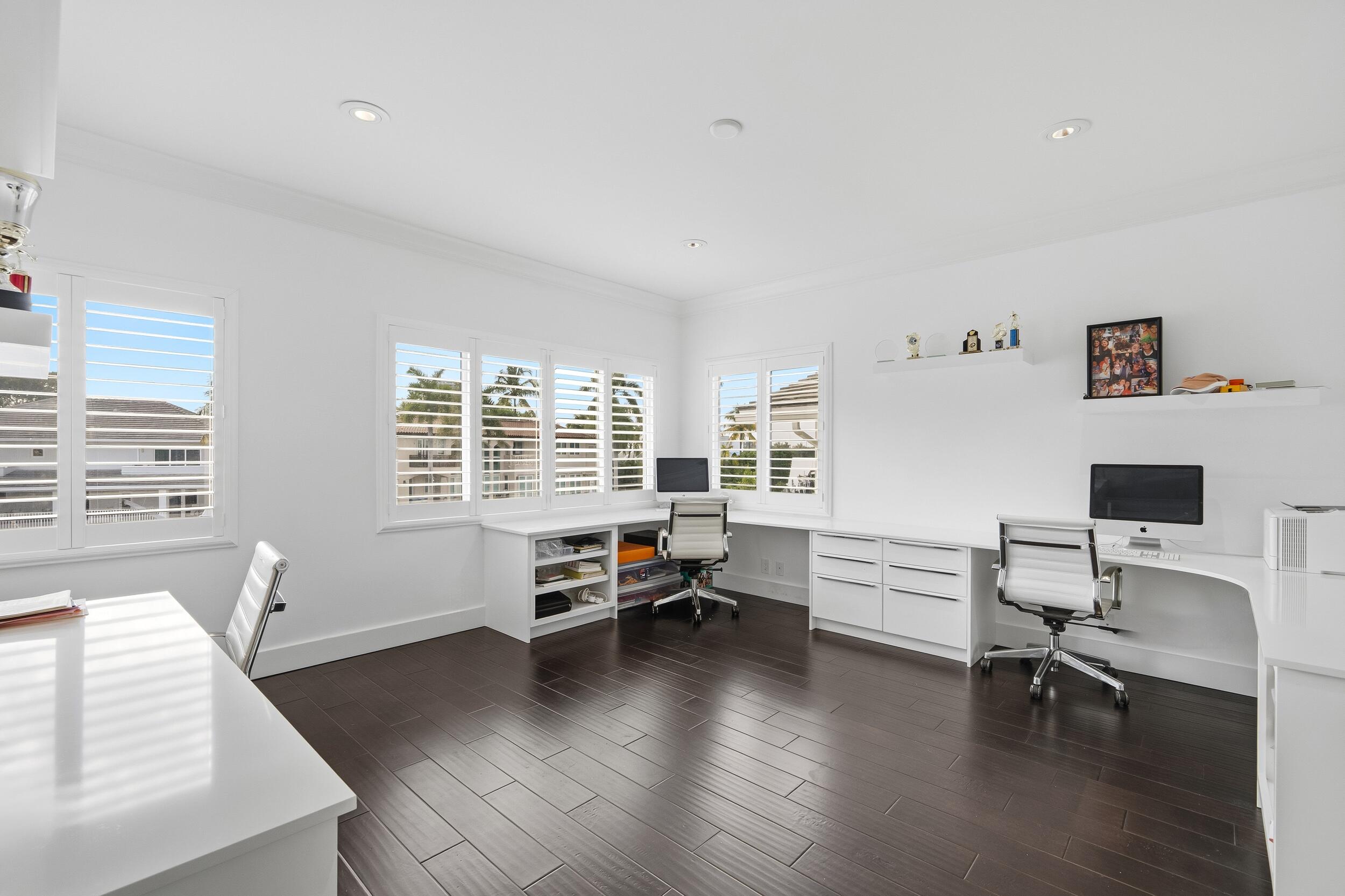 16430 30th Avenue, North Miami Beach