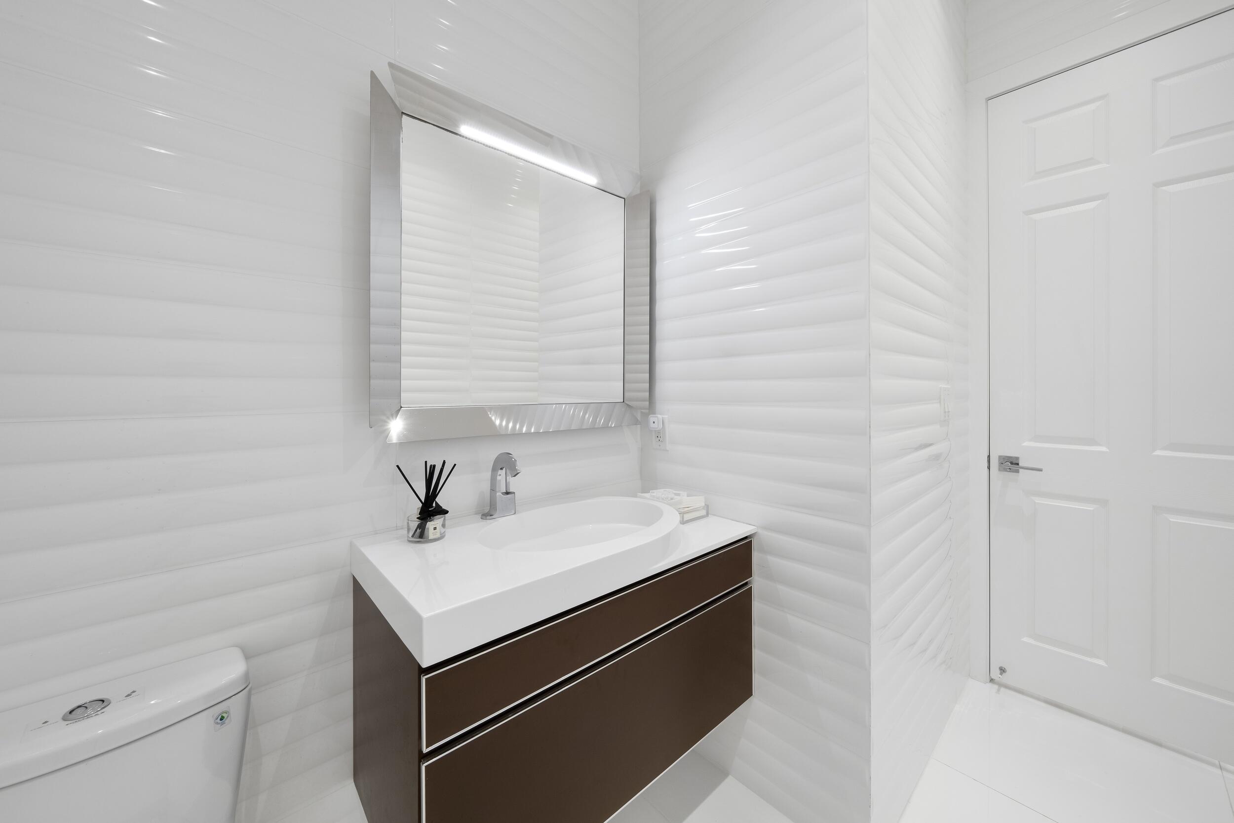 16430 30th Avenue, North Miami Beach