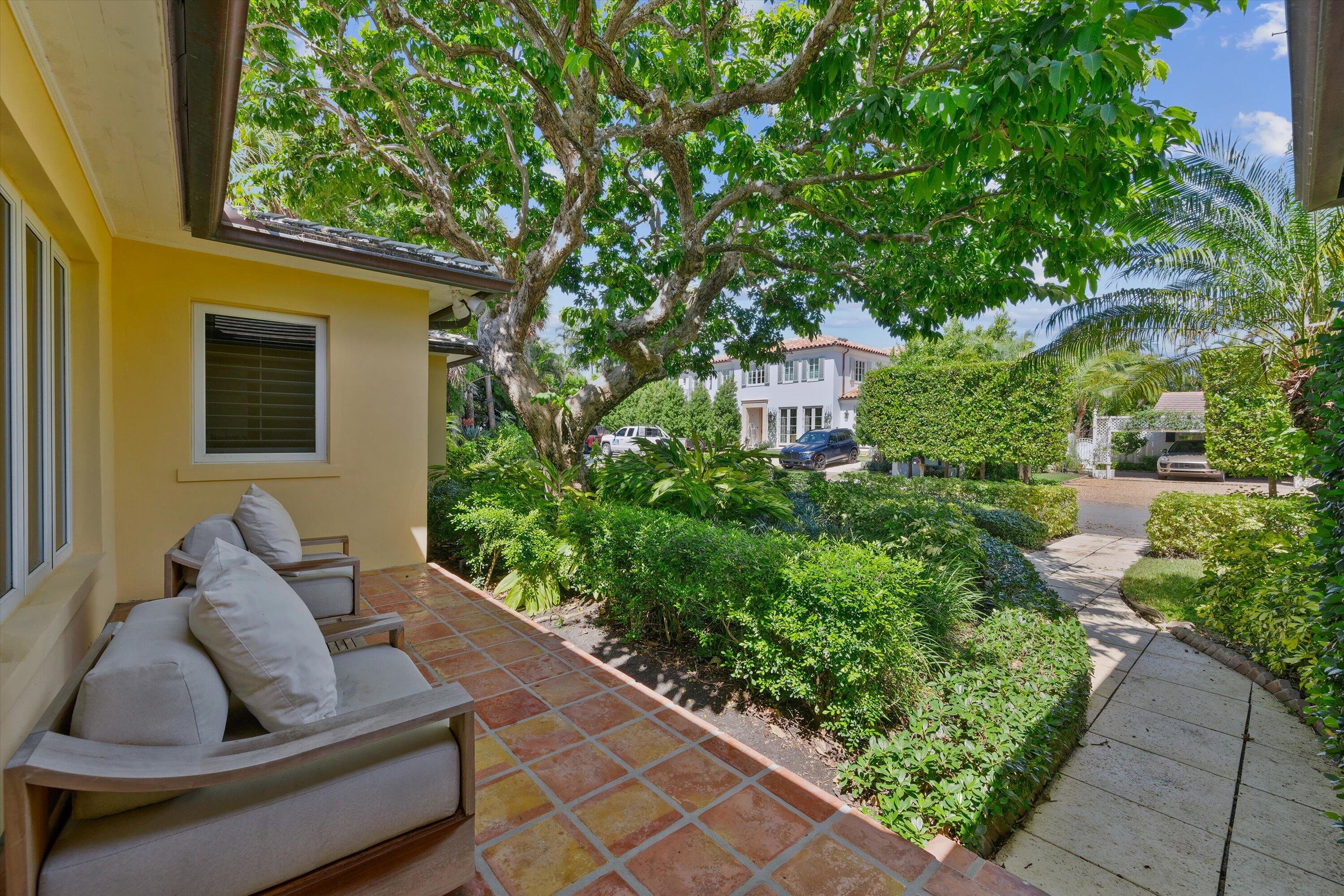 274 Monterey Road