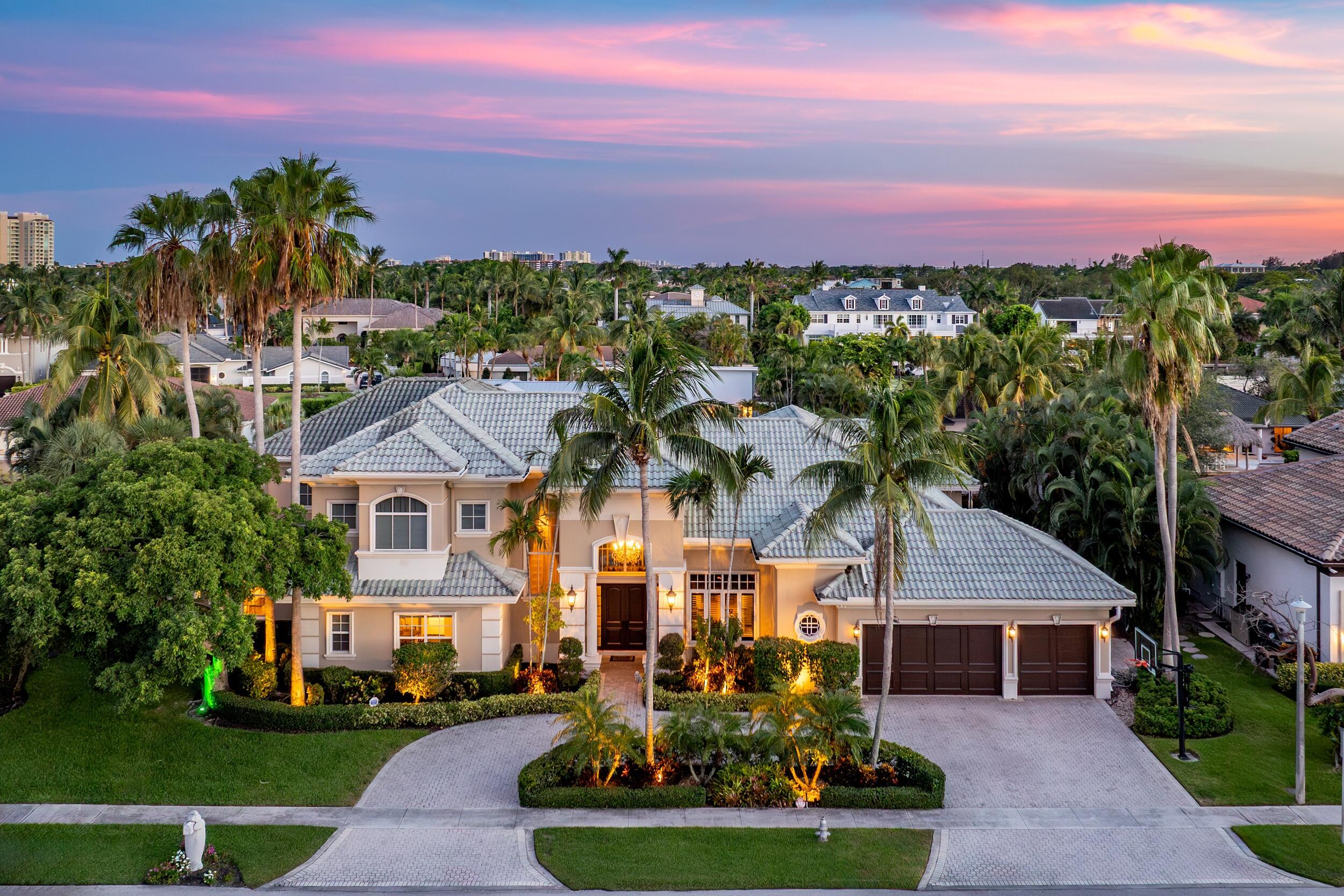780 NE Orchid Bay Drive