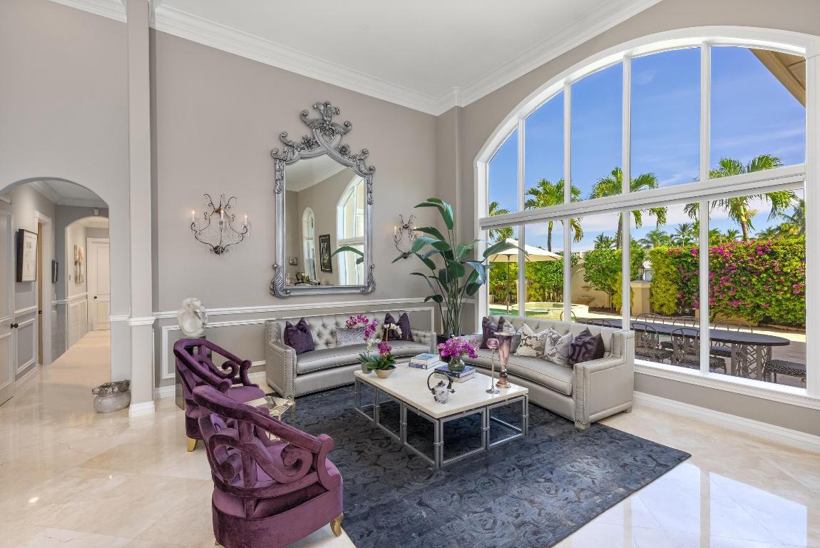 780 NE Orchid Bay Drive