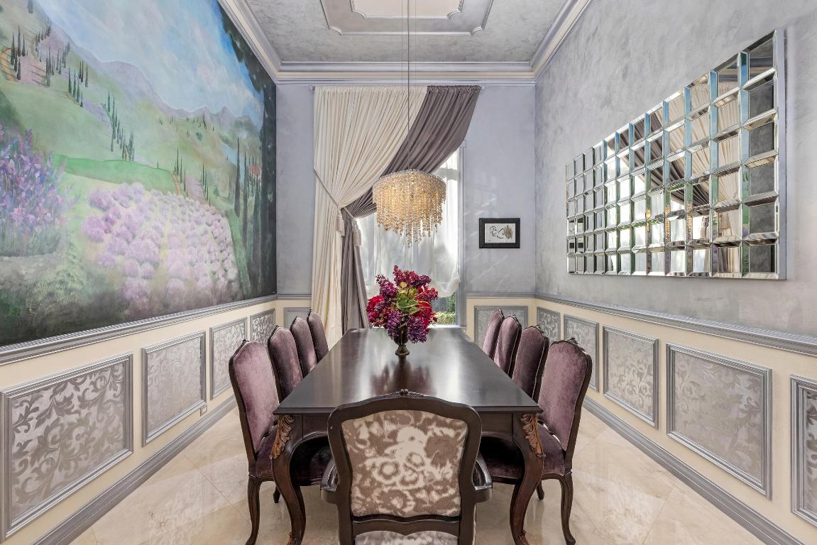 780 NE Orchid Bay Drive