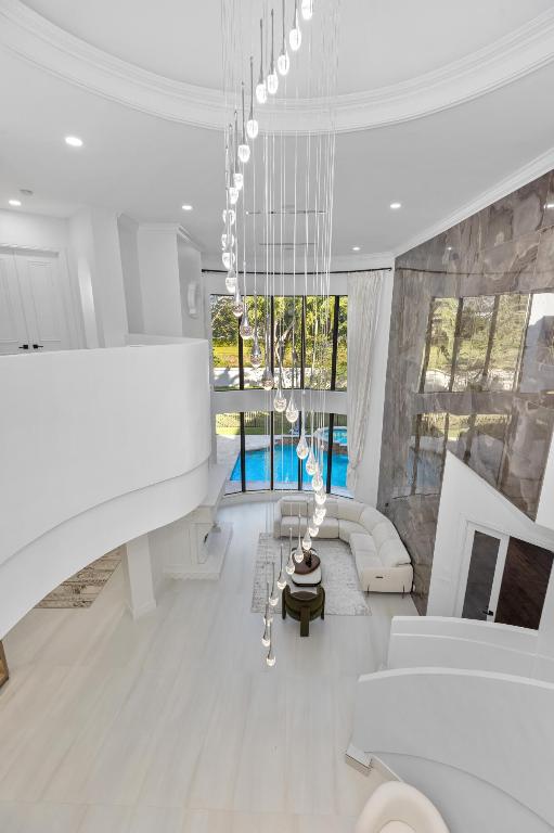 17606 Circle Pond Court