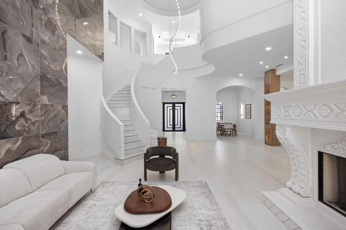 17606 Circle Pond Court