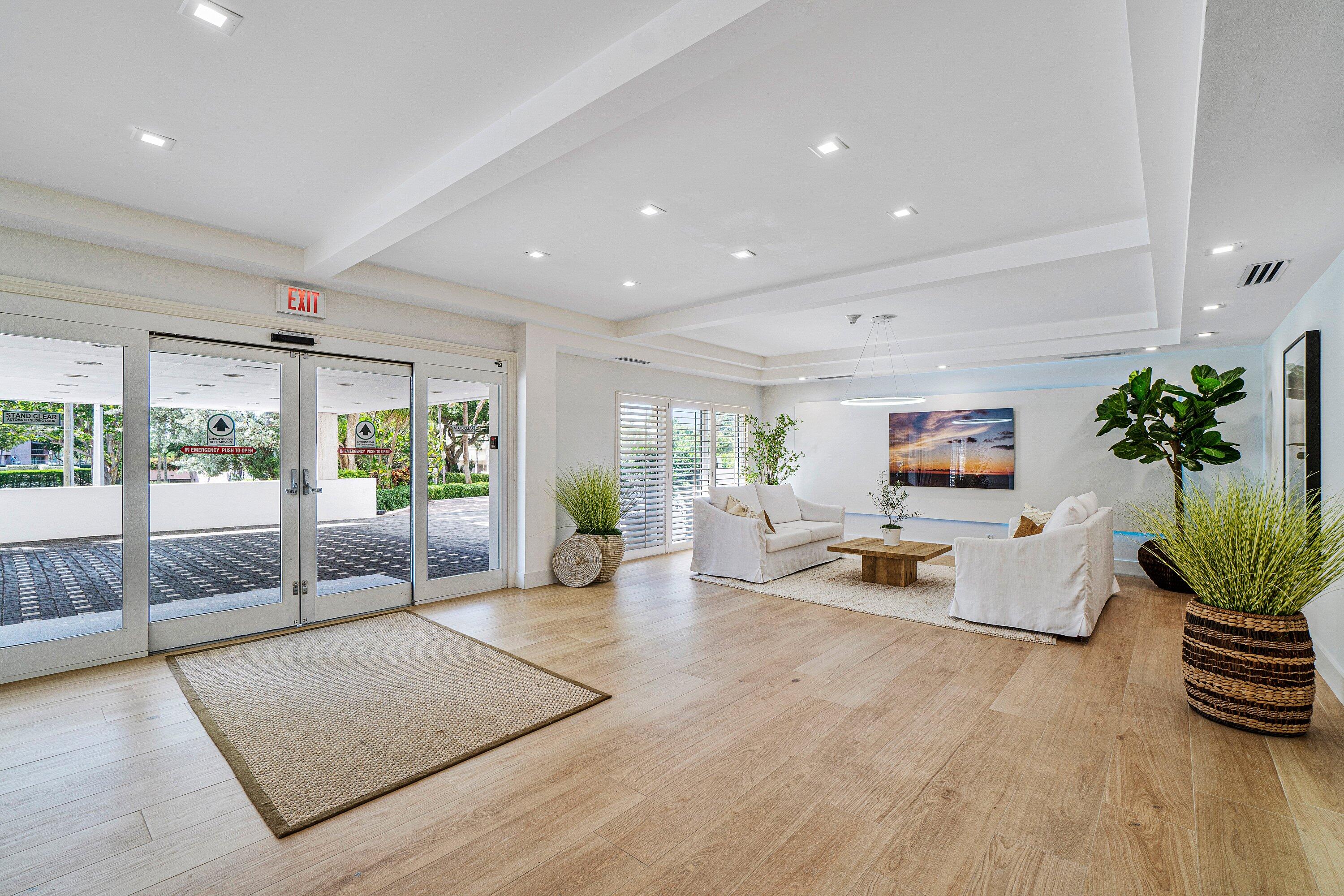 2066 N Ocean Boulevard 9ne