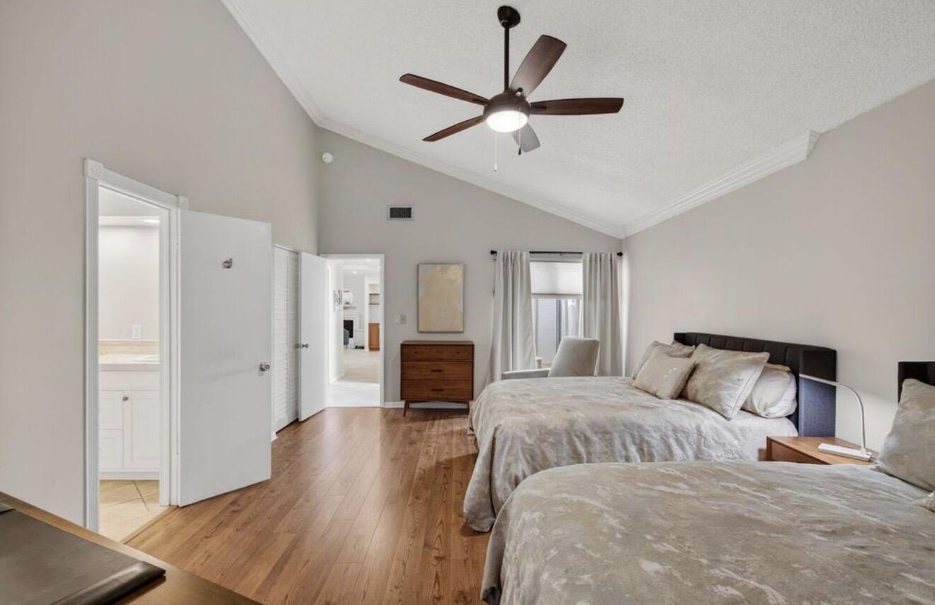 7745 Stanway Place E