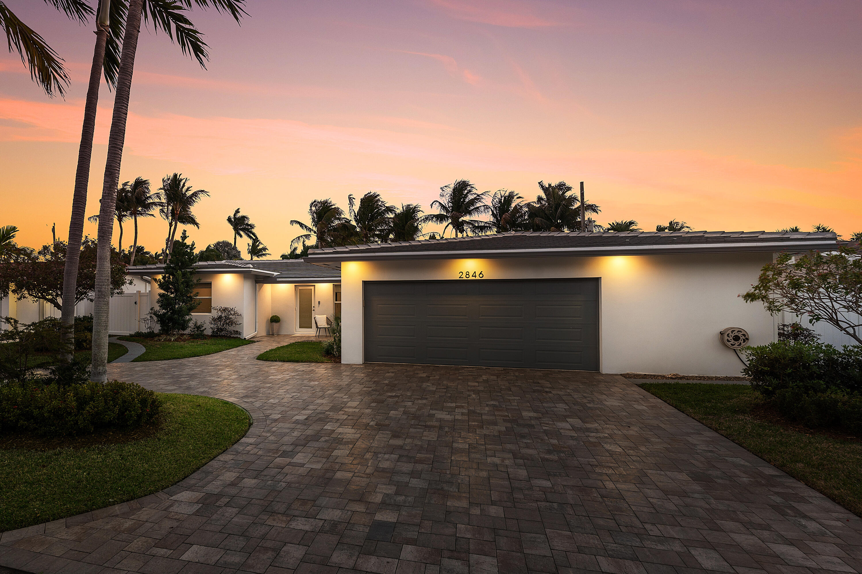 2846 NE 35th Court, Lighthouse Point