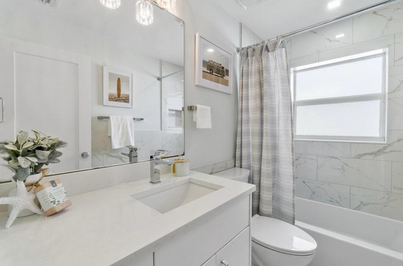 2846 NE 35th Court, Lighthouse Point