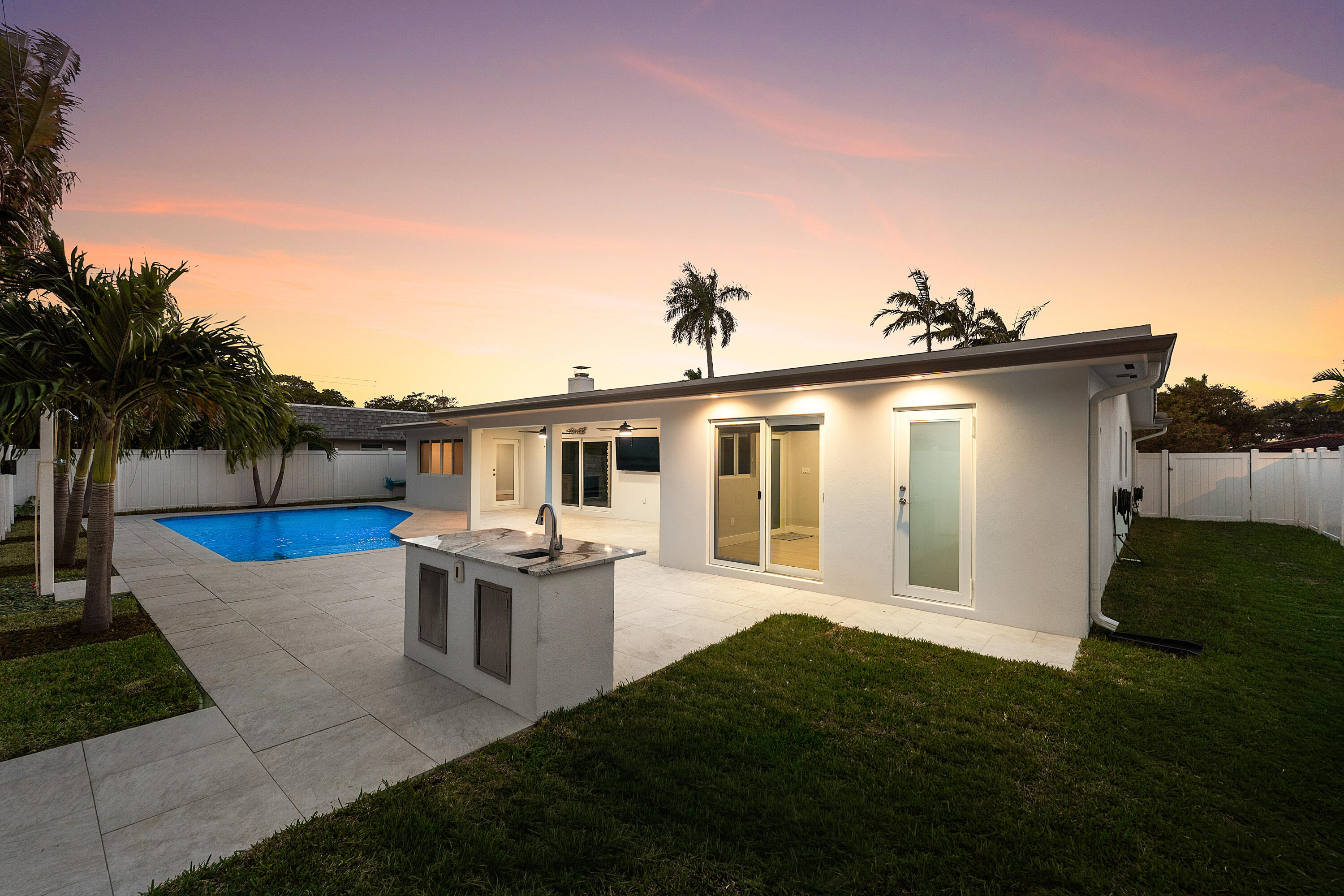 2846 NE 35th Court, Lighthouse Point