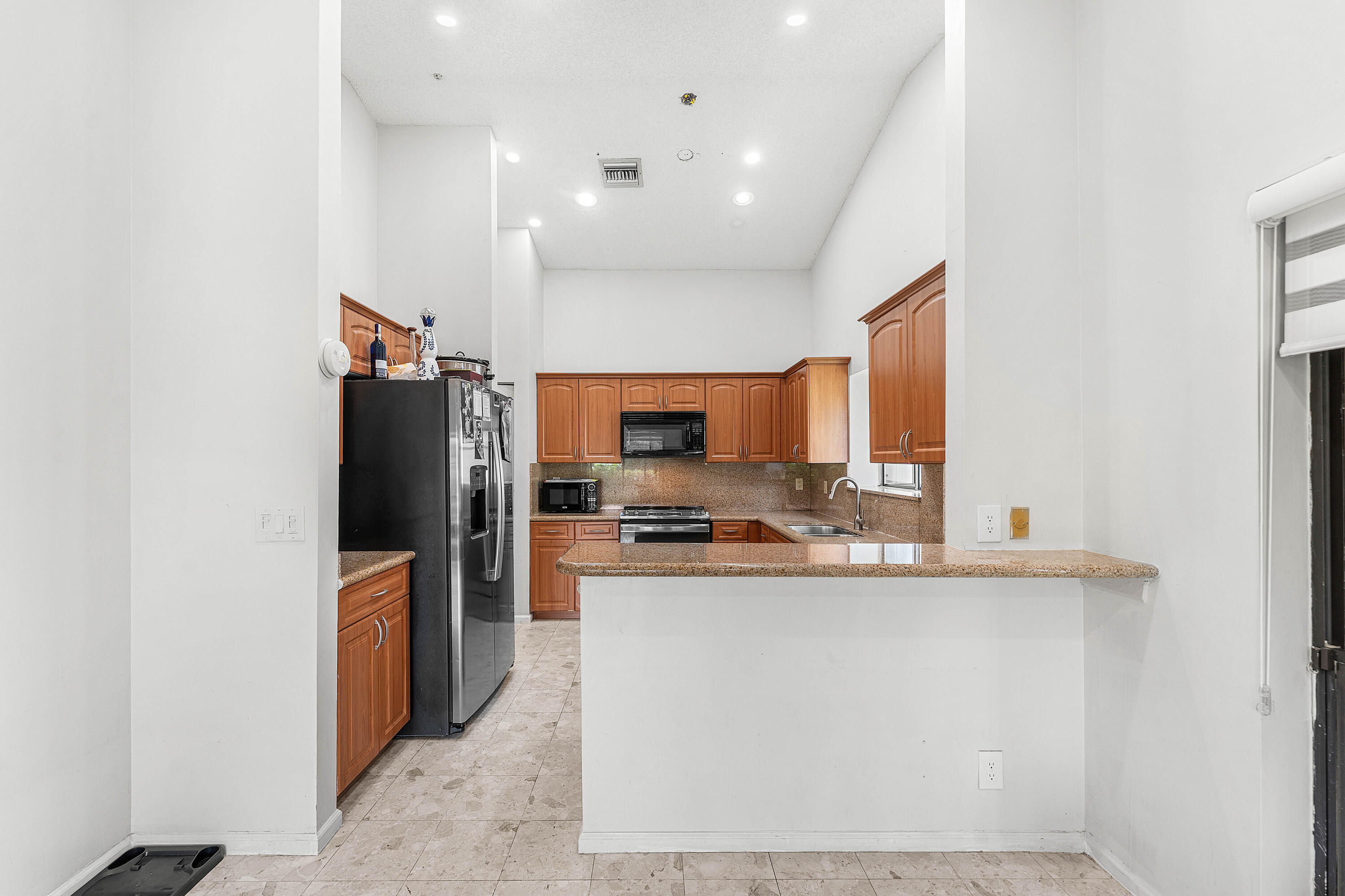 7587 Solimar Circle