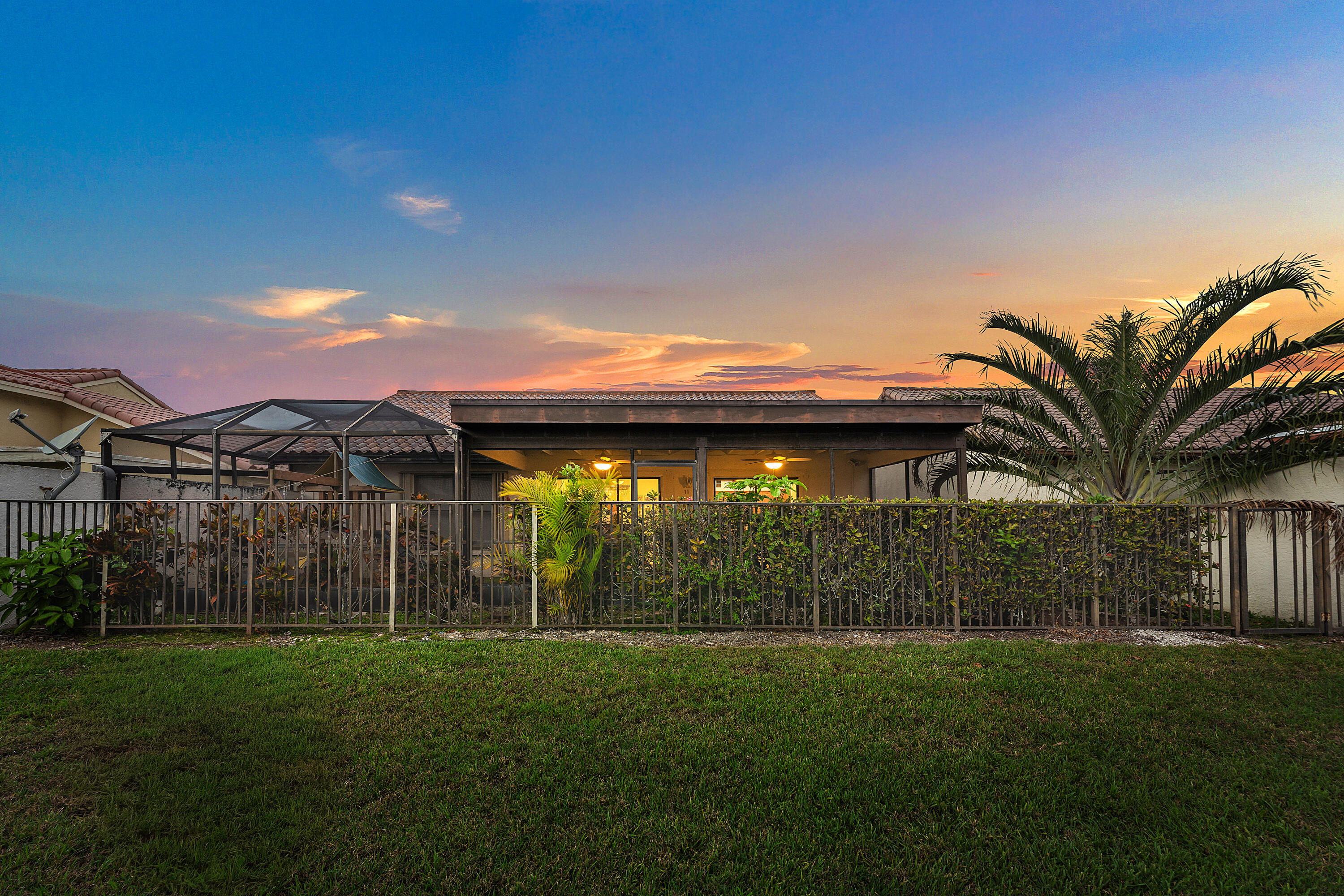 7587 Solimar Circle