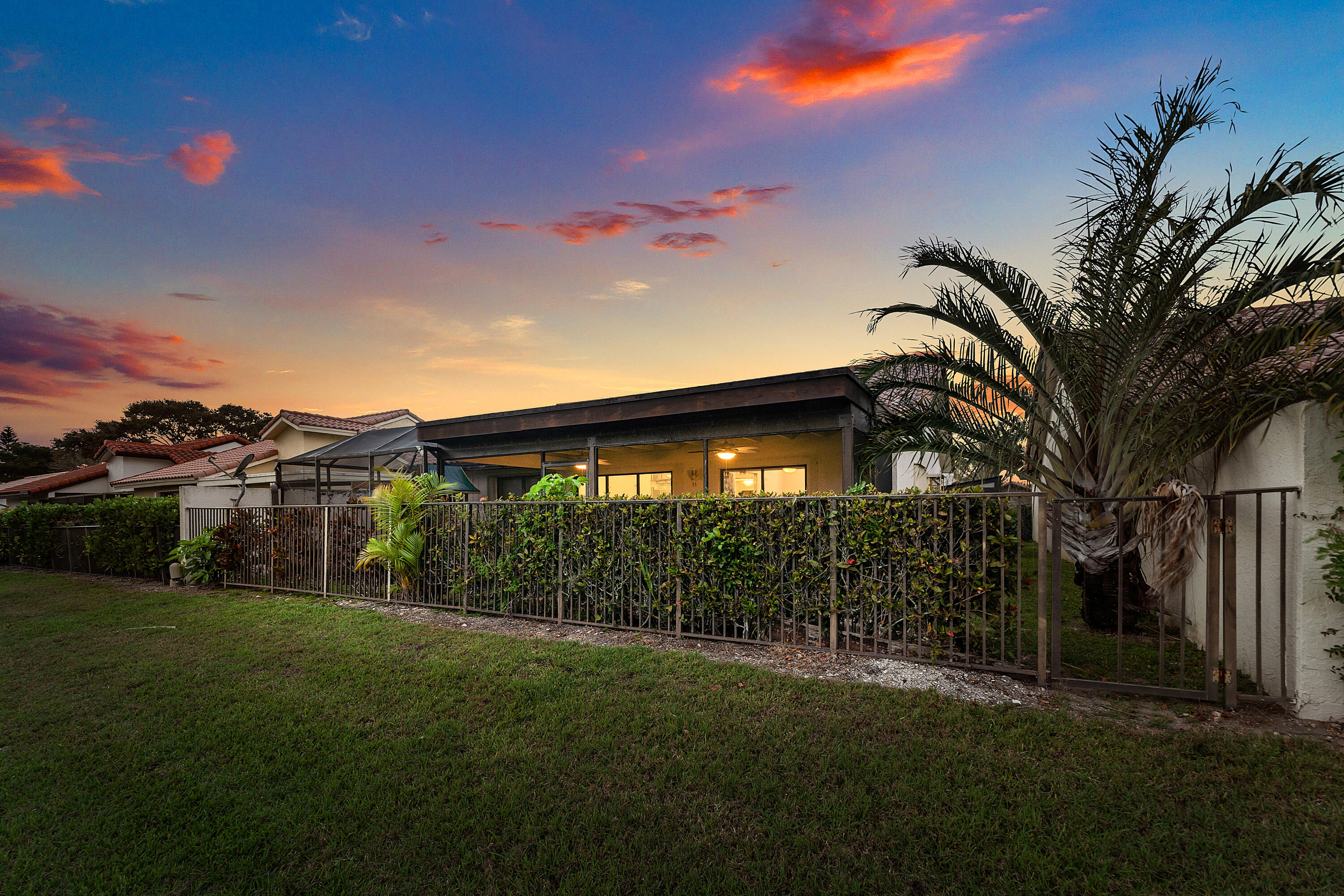 7587 Solimar Circle