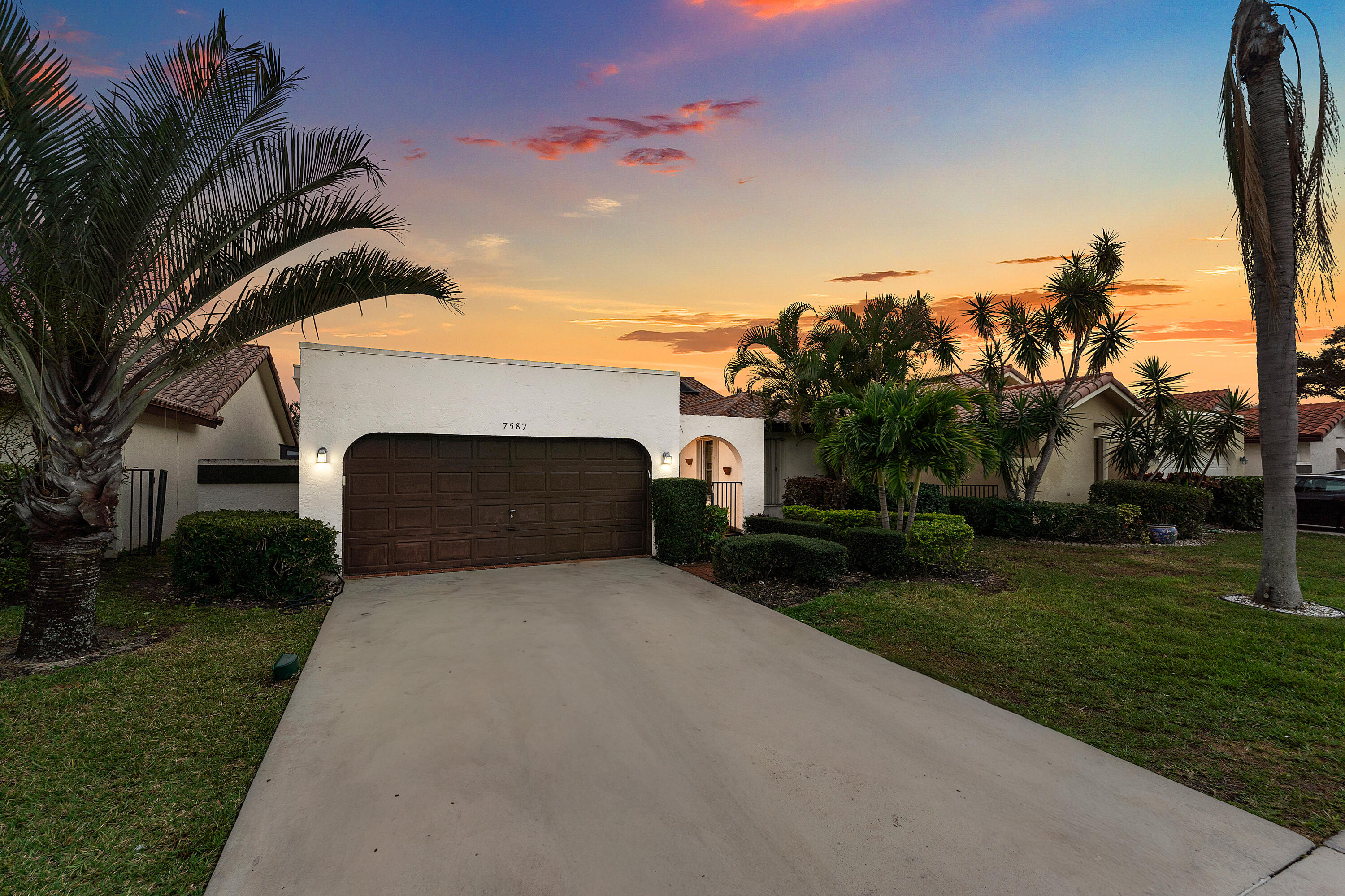 7587 Solimar Circle