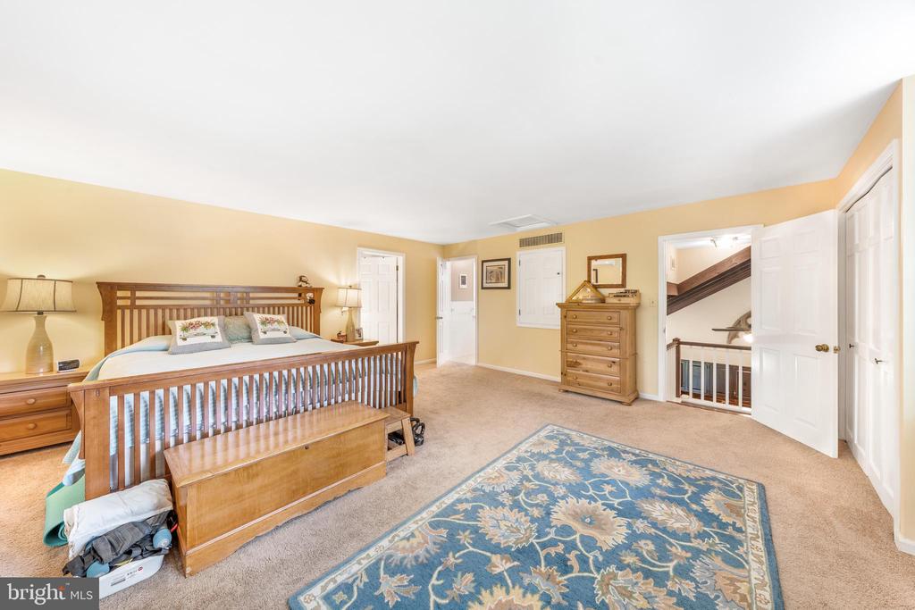 1789 WRIGHTSTOWN ROAD