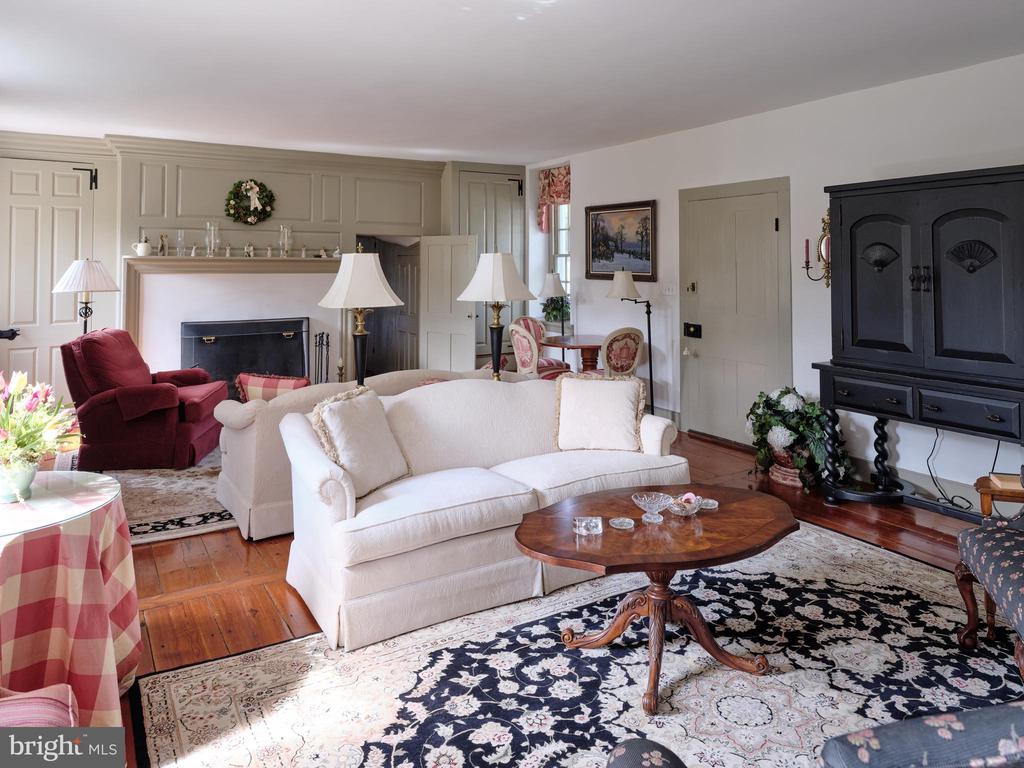 1789 WRIGHTSTOWN ROAD