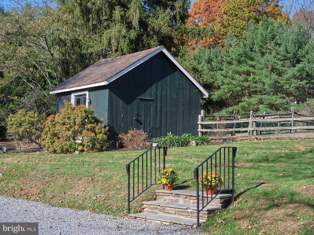 1789 WRIGHTSTOWN ROAD