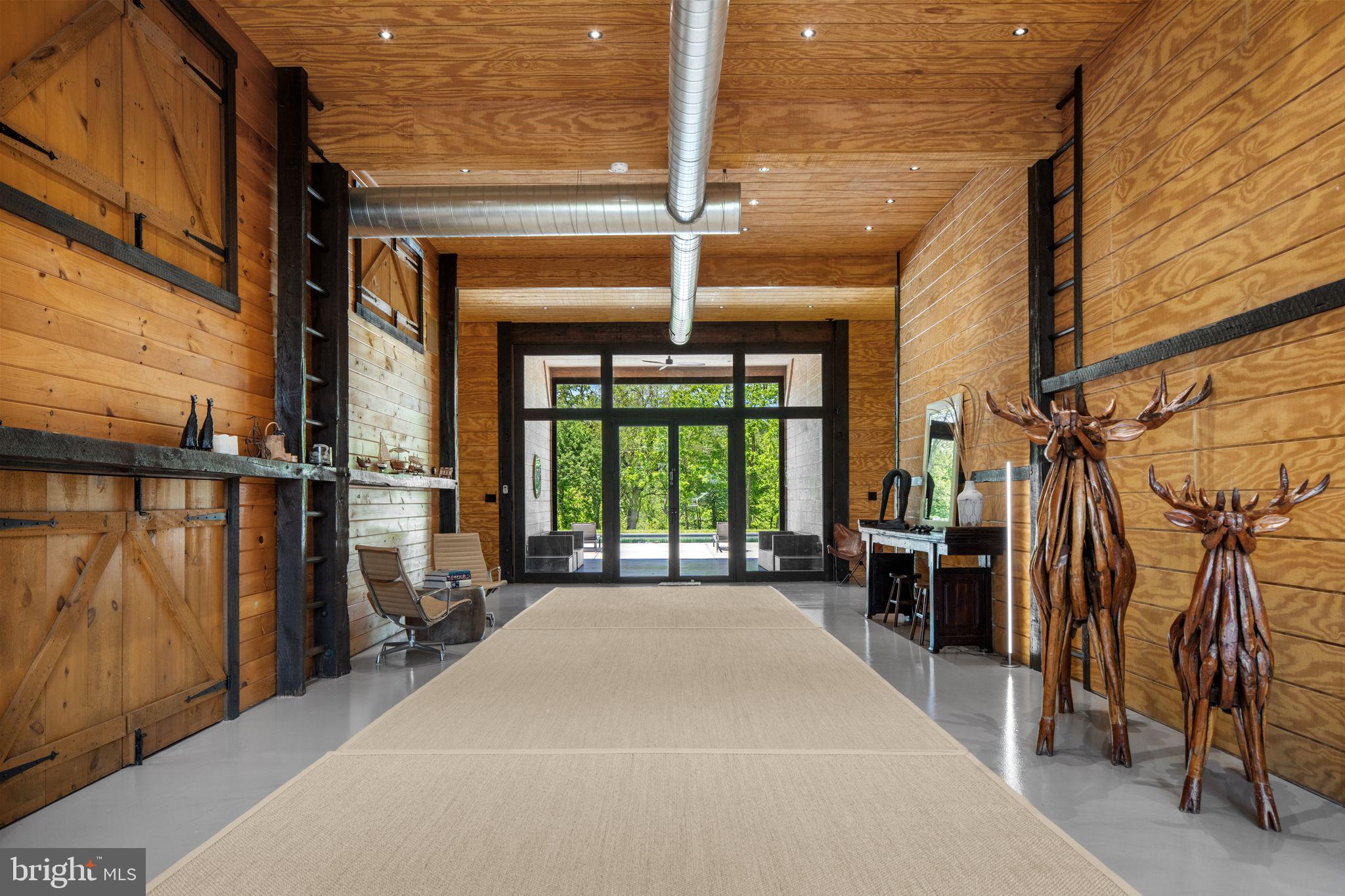 854 SPRING HILL ROAD