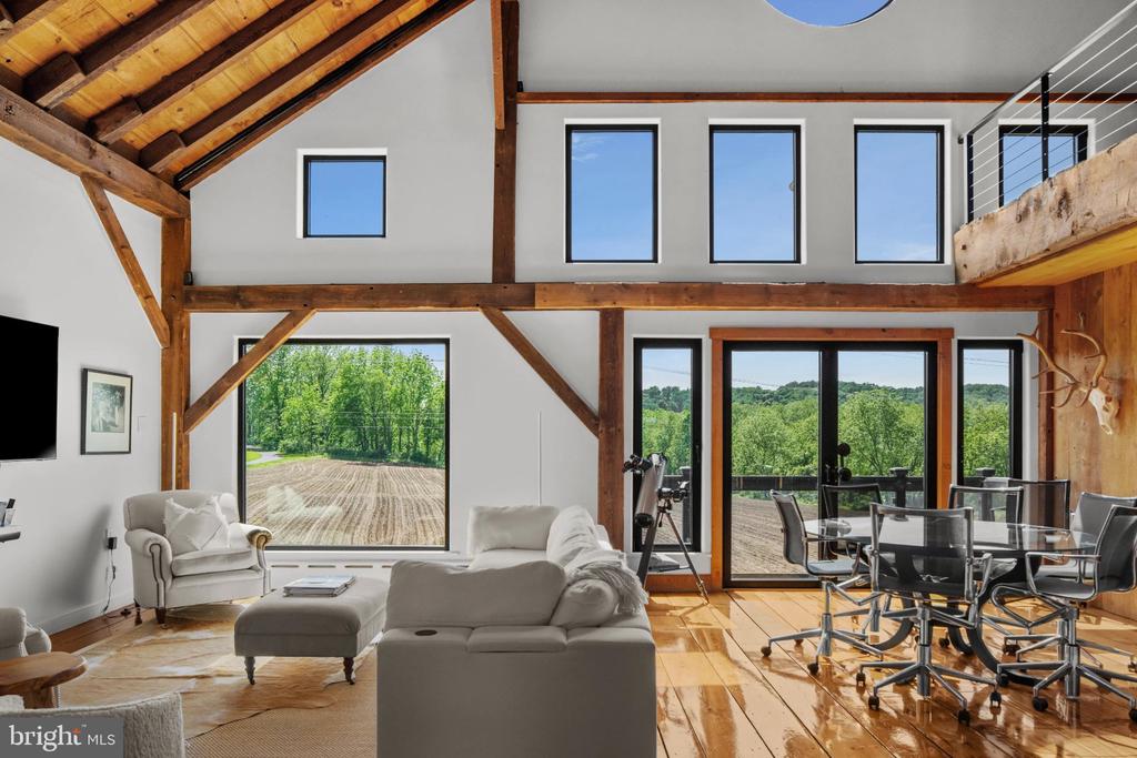 854 SPRING HILL ROAD