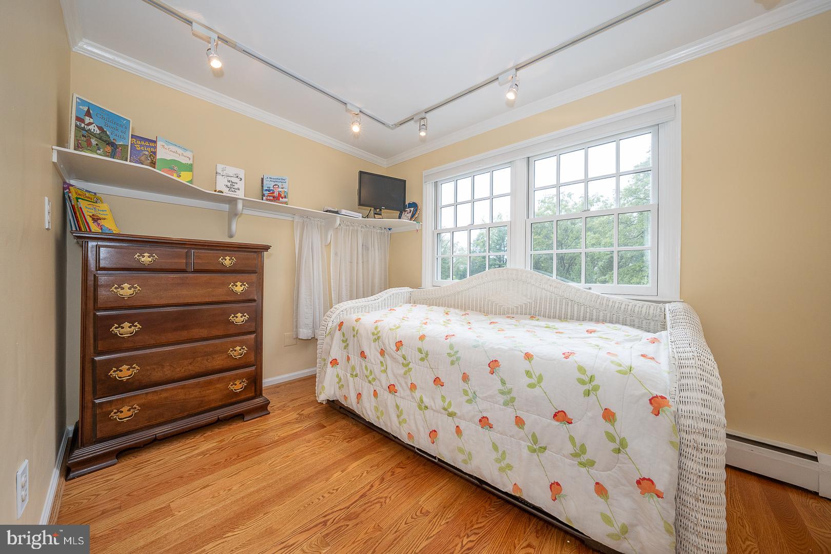 4 Reynard ROAD