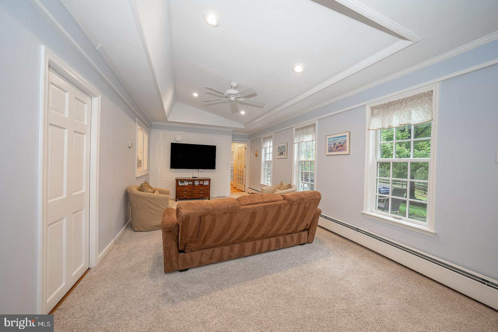 4 Reynard ROAD