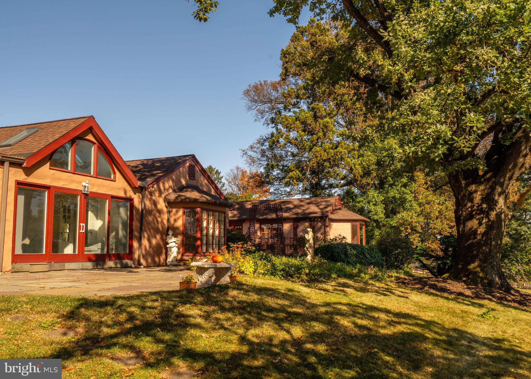 958 Catfish Ln