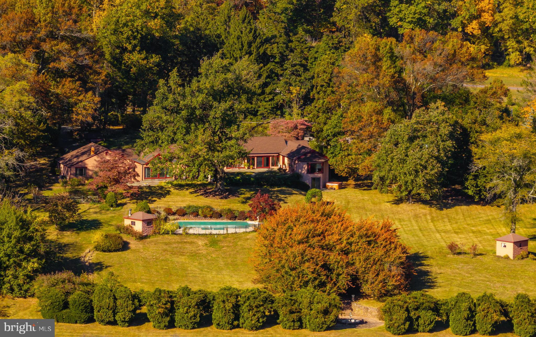 958 Catfish Ln