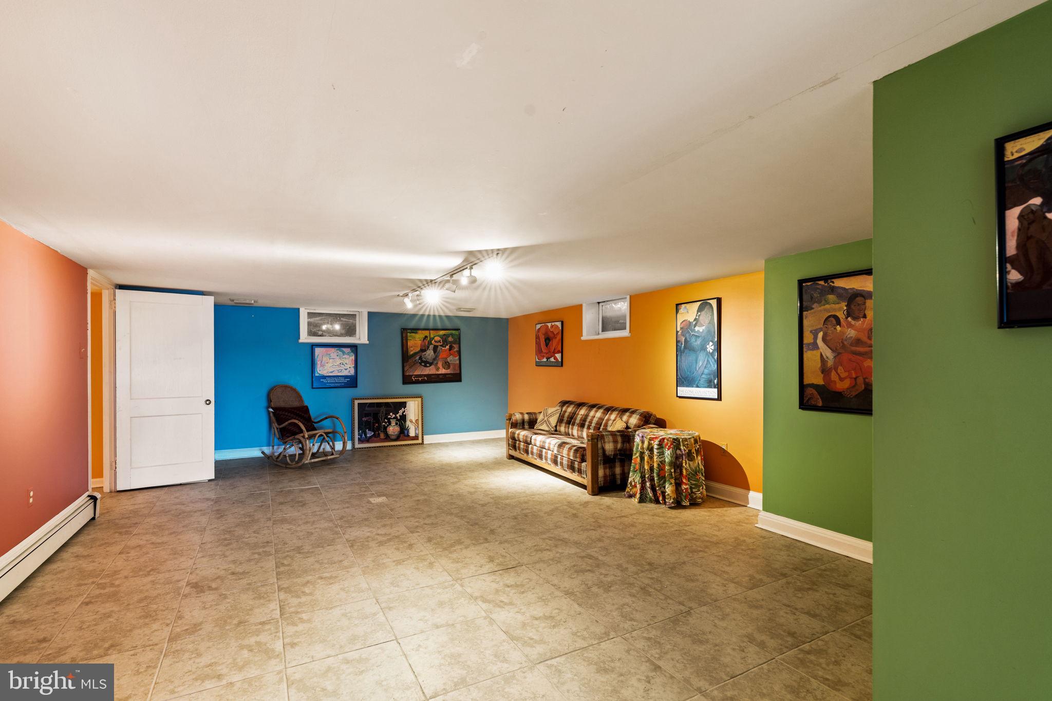 958 Catfish Ln