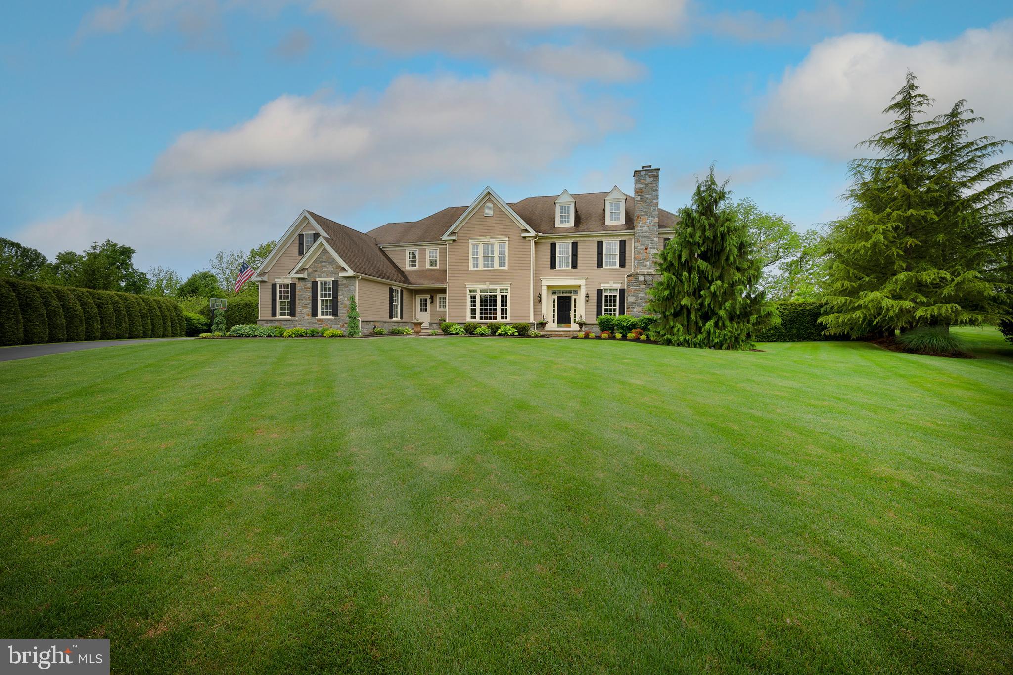 35 Cumberland Dr