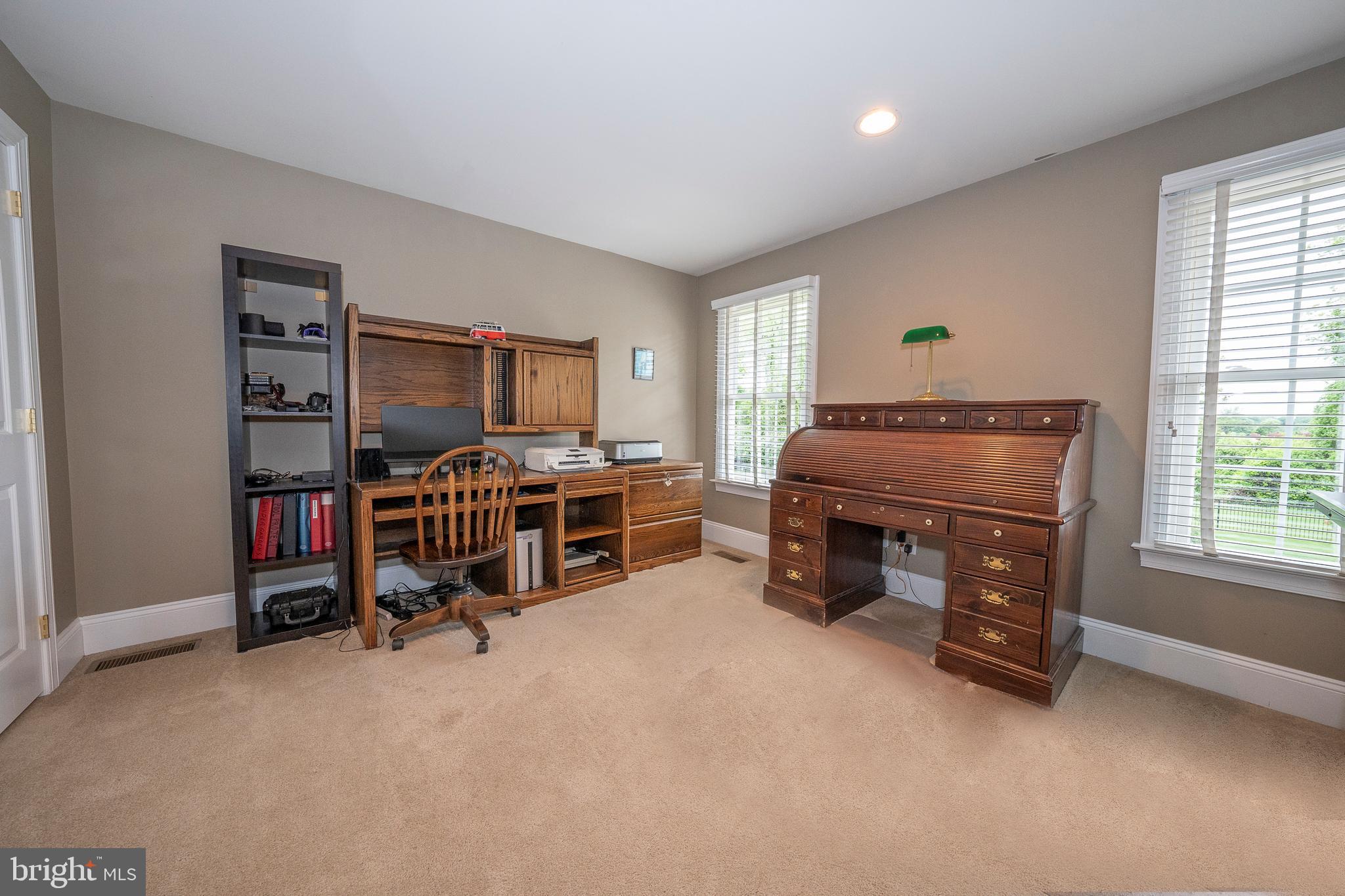 35 Cumberland Dr