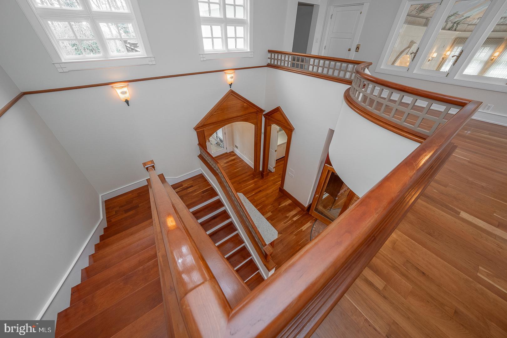 52 Mountain Laurel Ln