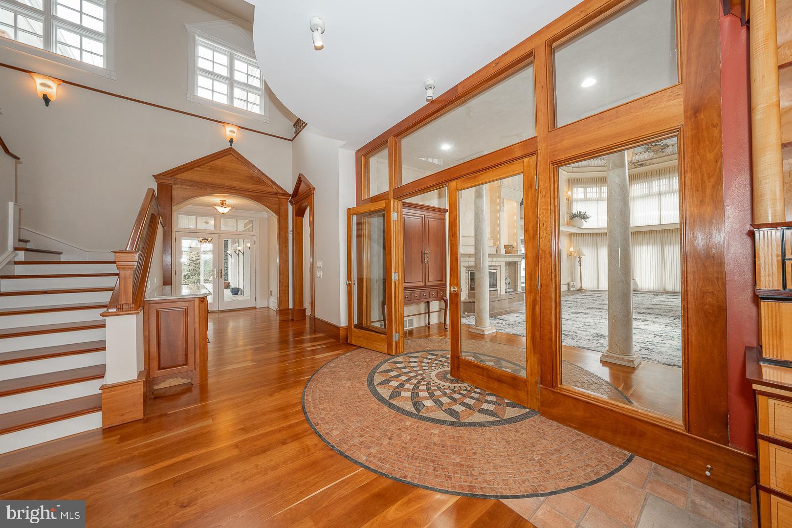 52 Mountain Laurel Ln