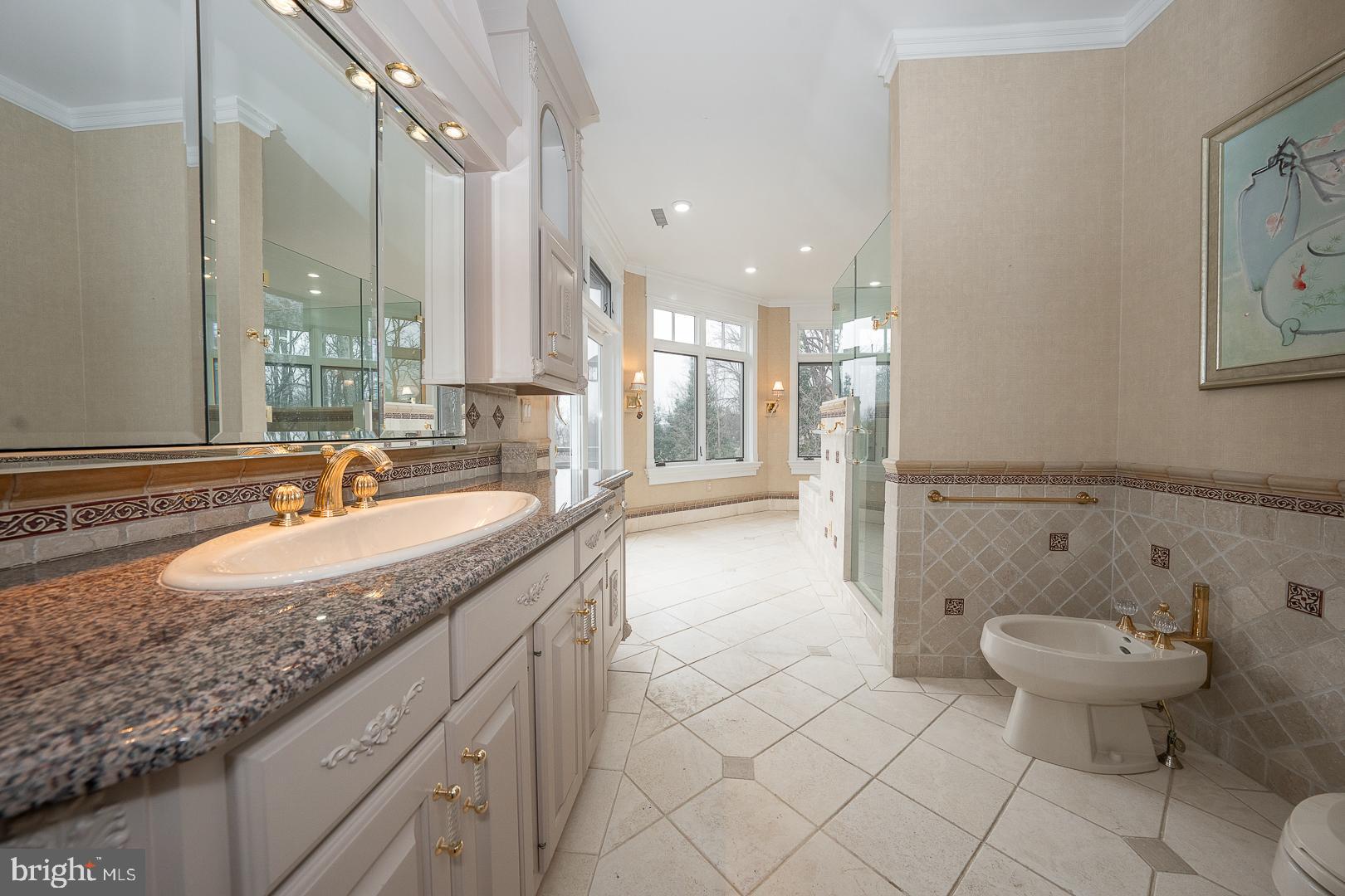 52 Mountain Laurel Ln