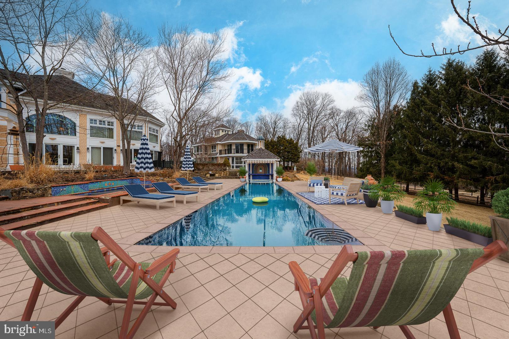 52 Mountain Laurel Ln