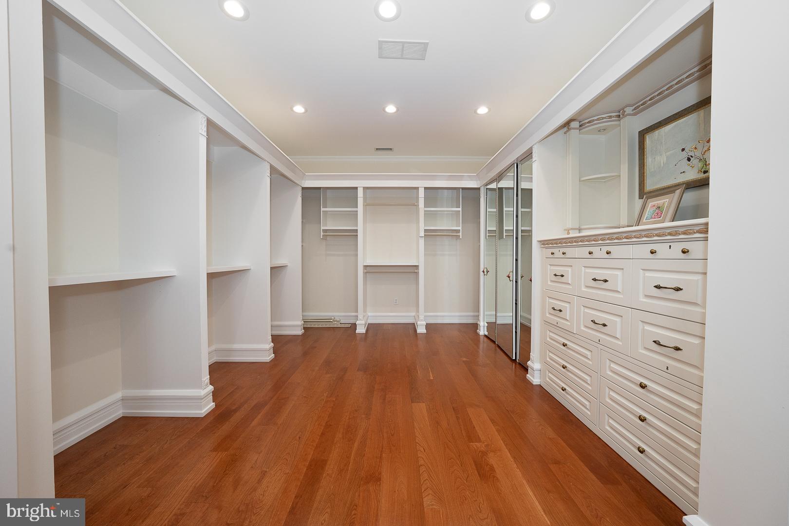 52 Mountain Laurel Ln