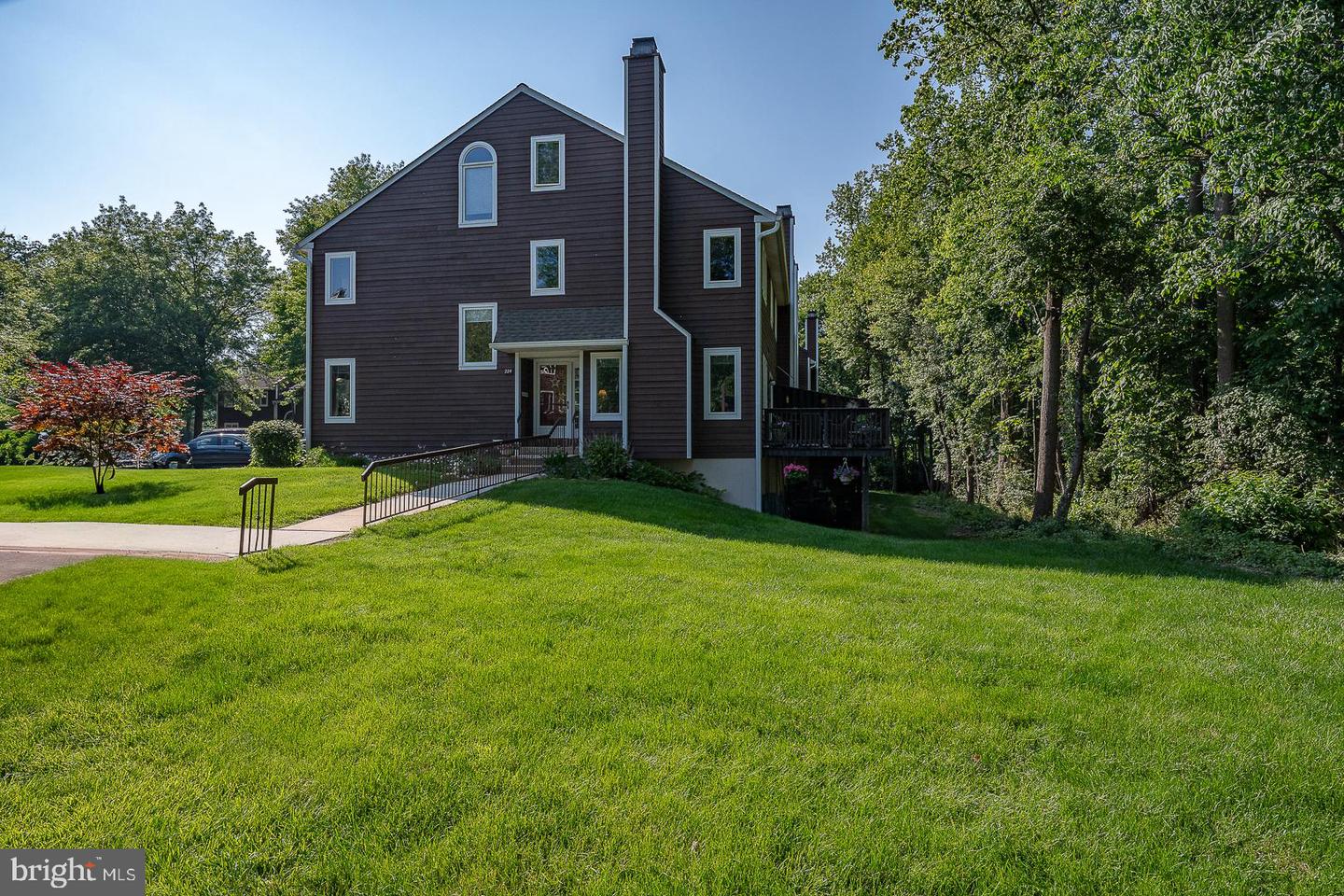 224 Fox Run