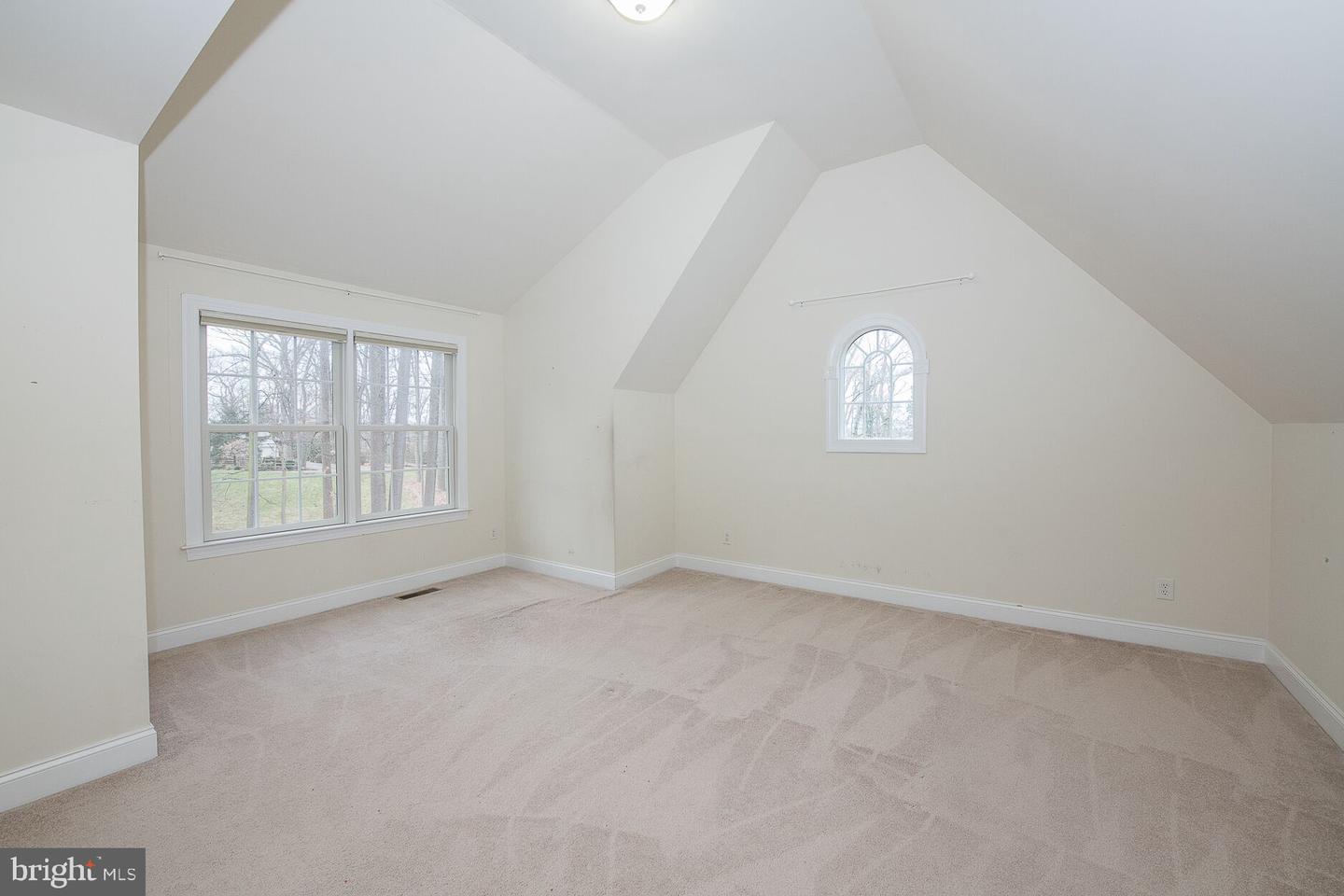 60 Pugh Rd