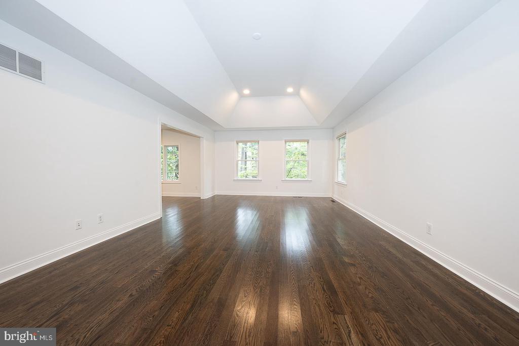 60 Pugh Rd
