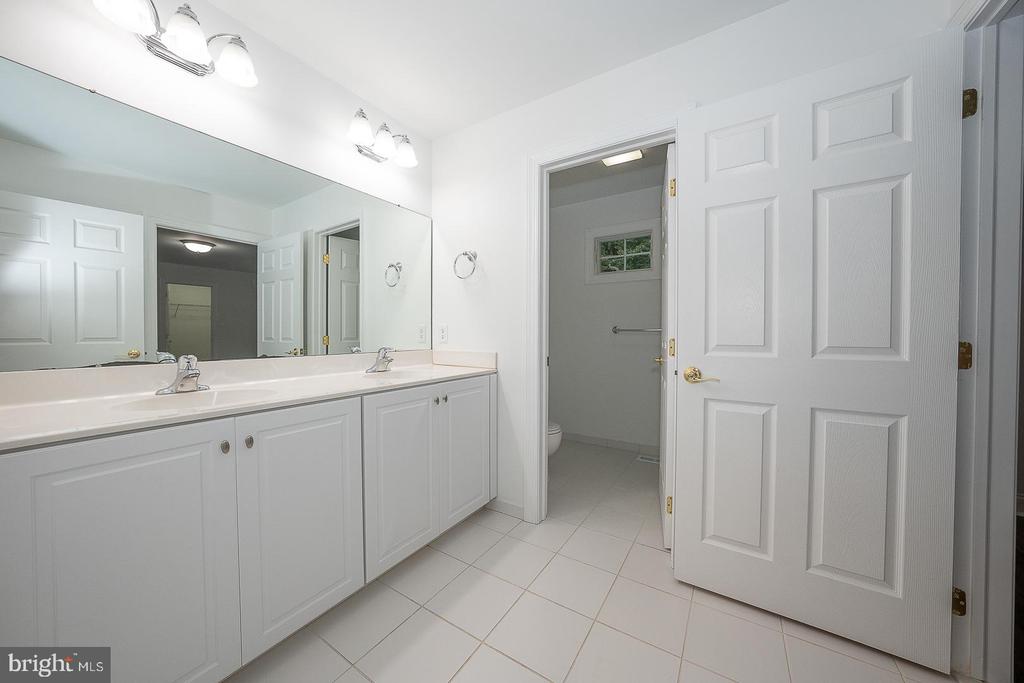 60 Pugh Rd