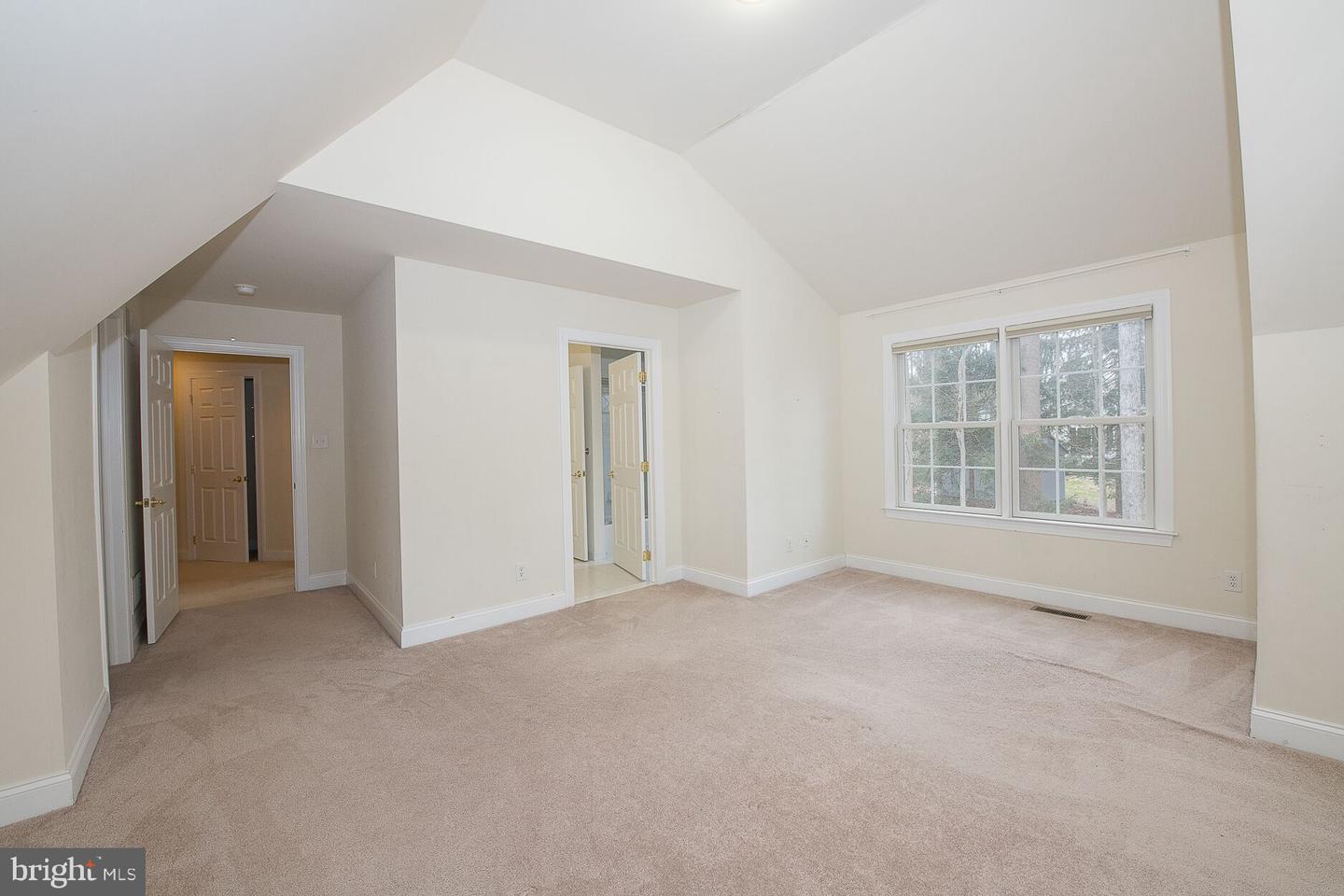 60 Pugh Rd