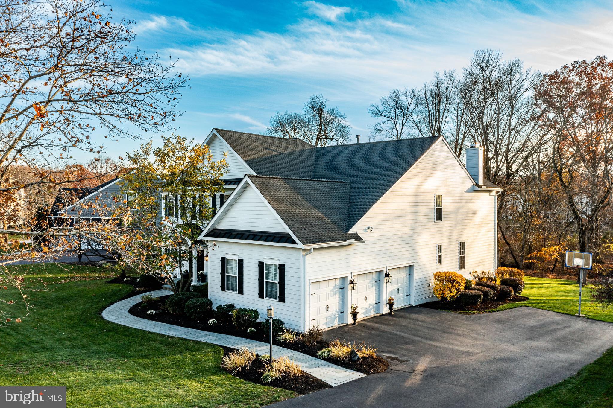 309 CREEK CROSSING LANE