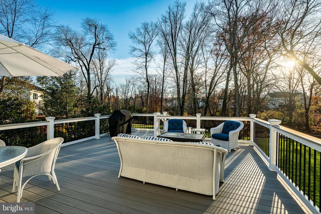 309 CREEK CROSSING LANE